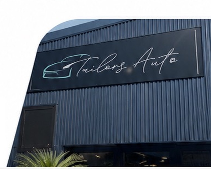 Tailors Auto 看板イメージ